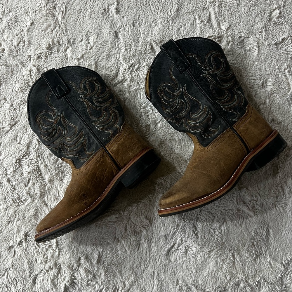 Kids Smoky Mountain Western Boots in Tan and Black